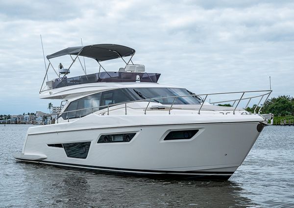 Ferretti Yachts 500 image