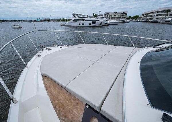 Ferretti Yachts 500 image