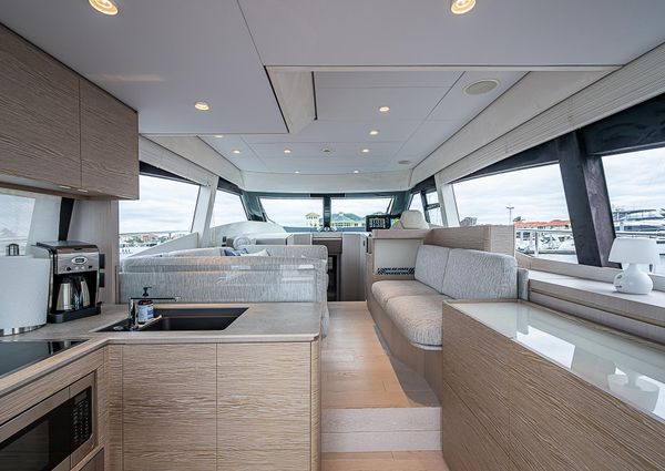 Ferretti Yachts 500 image