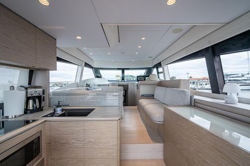 Ferretti Yachts 500 image