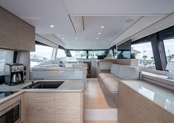 Ferretti Yachts 500 image