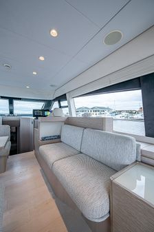 Ferretti Yachts 500 image