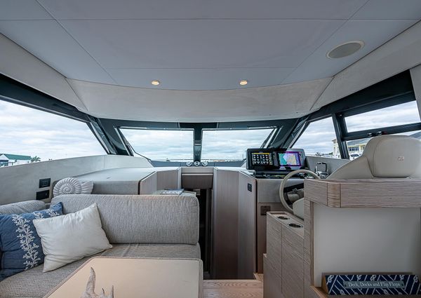 Ferretti Yachts 500 image