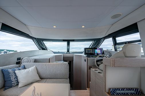 Ferretti Yachts 500 image