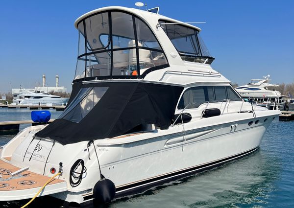 Sea Ray 480 Sedan Bridge image