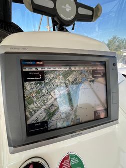 Sea Ray 480 Sedan Bridge image