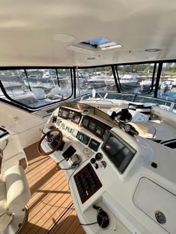 Sea Ray 480 Sedan Bridge image