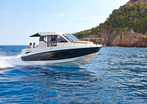 Quicksilver ACTIV-905-WEEKEND-CRUISER-BOAT image