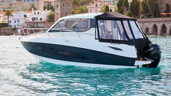 Quicksilver Activ 905 Weekend Cruiser Boat 