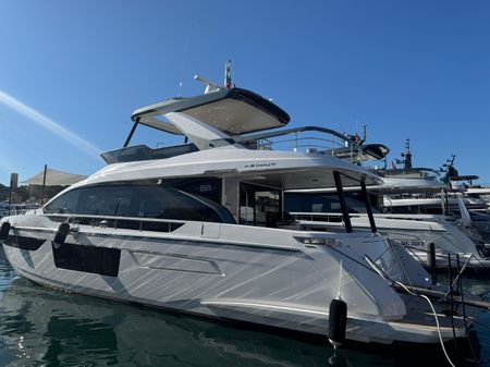 Azimut 68 FLY image