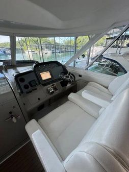 Sea Ray 40 Motor Yacht image