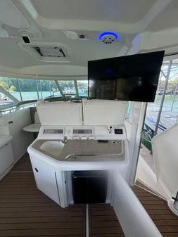 Sea Ray 40 Motor Yacht image