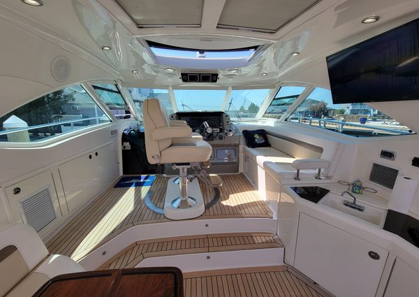 Sea Ray 540 Sundancer image