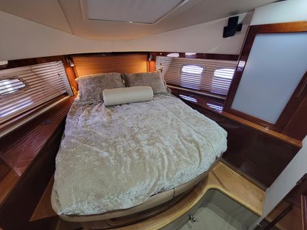 Sea Ray 540 Sundancer image