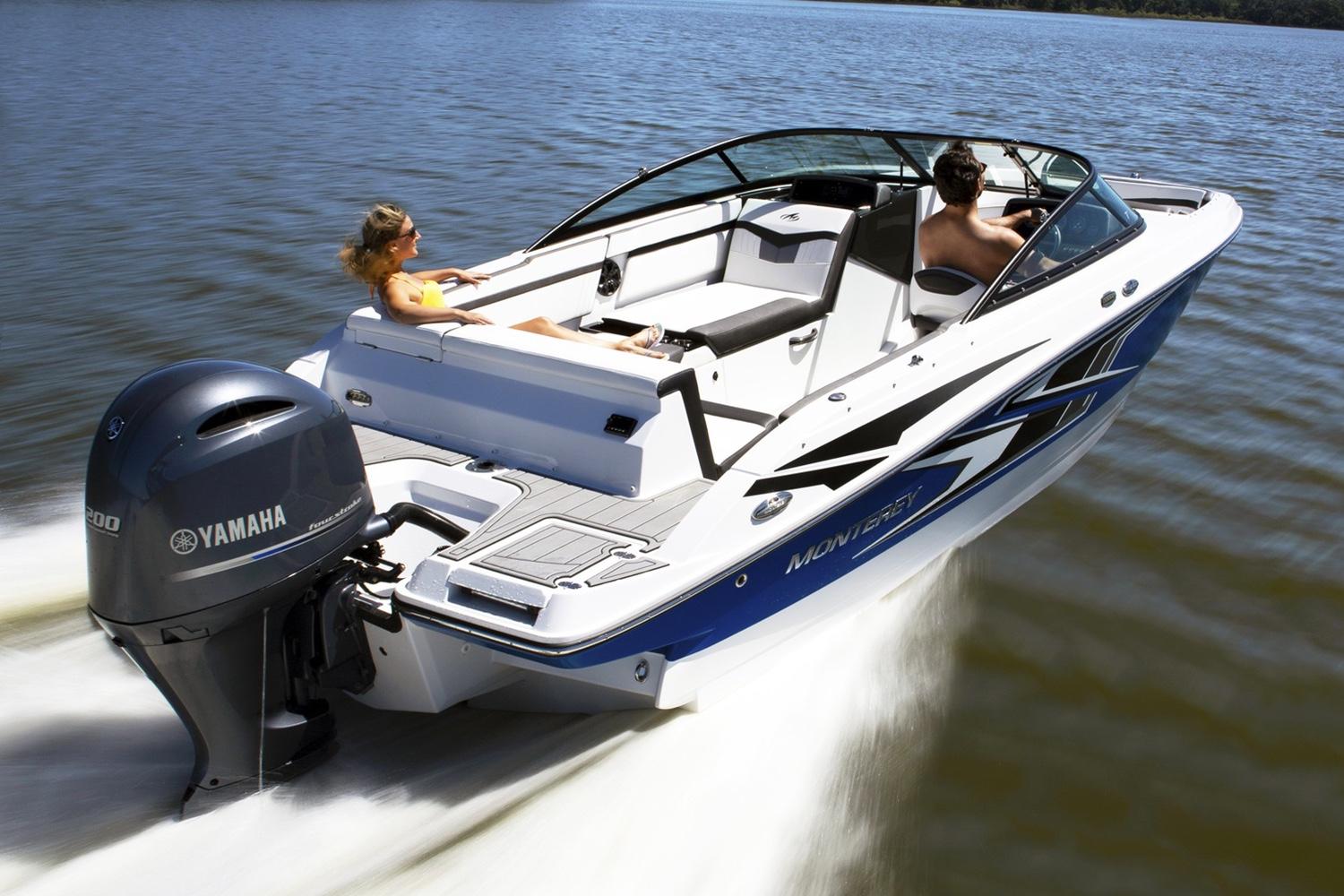 2026 Monterey M-225 - Emerald Coast Marine Group