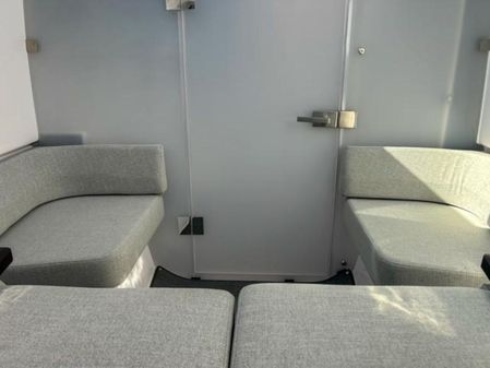 Axopar 37XC CROSS CABIN image