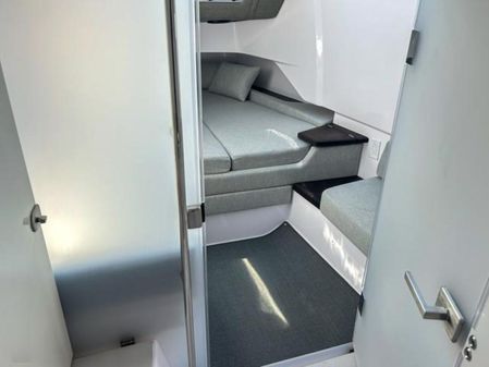 Axopar 37XC CROSS CABIN image