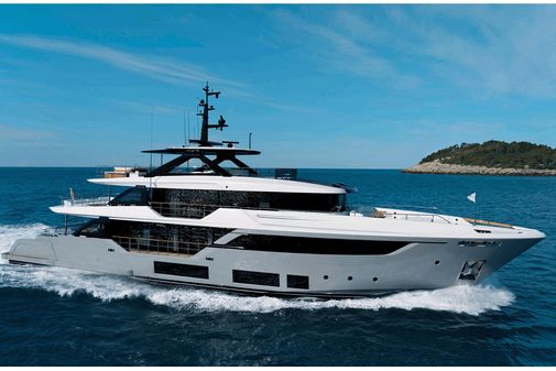 Custom Line NAVETTA 38 image