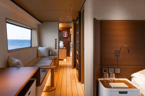 Custom Line NAVETTA 38 image