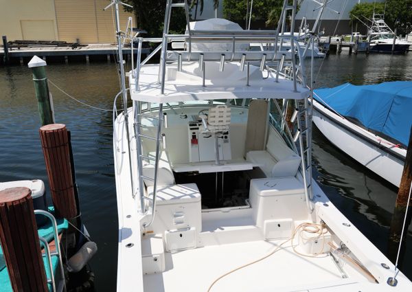 Luhrs 32 Open image