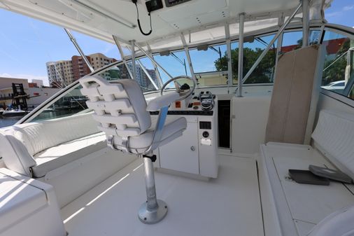 Luhrs 32 Open image