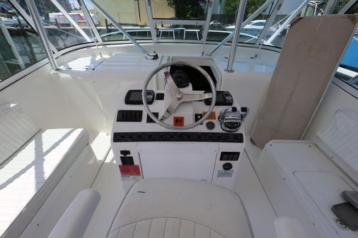 Luhrs 32 Open image