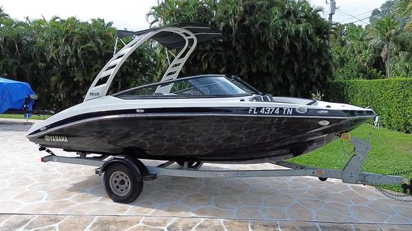 Yamaha Boats 195S 