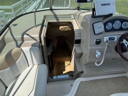 Sea Ray 240 Sundancer image