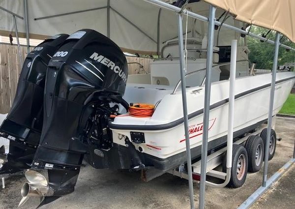 Boston Whaler 27DA image