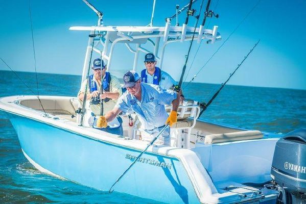 Sportsman Open 232 Center Console - main image
