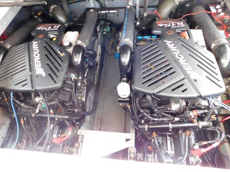 Sea Ray Sundancer 410 image