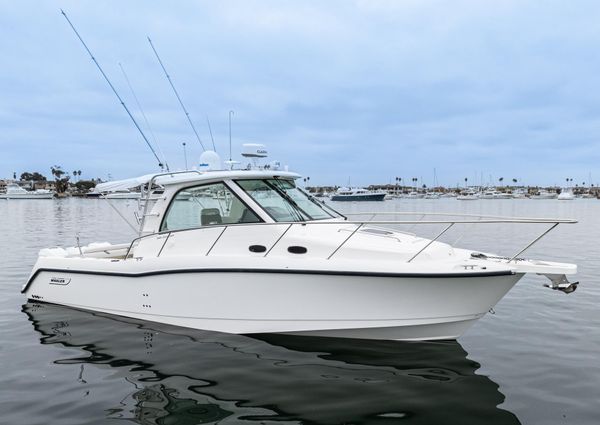 Boston-whaler 345-CONQUEST image