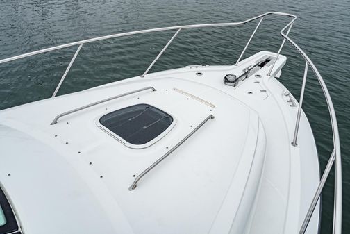 Boston-whaler 345-CONQUEST image