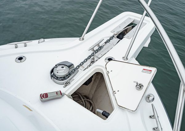 Boston-whaler 345-CONQUEST image