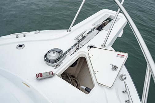 Boston-whaler 345-CONQUEST image