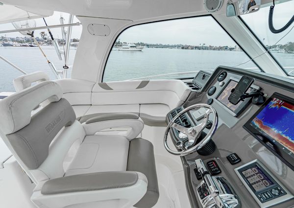 Boston-whaler 345-CONQUEST image