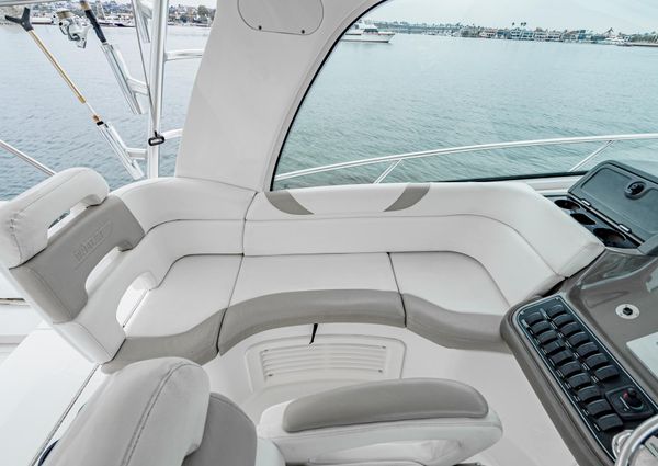 Boston-whaler 345-CONQUEST image