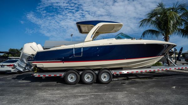 Chris-Craft Launch 31 GT 