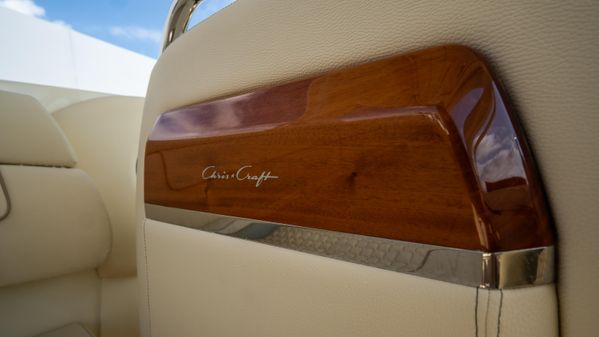 Chris-craft LAUNCH-31-GT image