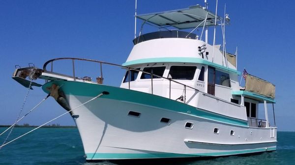 Marine Trader 49 Pilothouse 