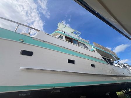 Marine-trader 49-PILOTHOUSE image