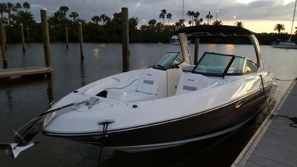 Sea Ray 300 SLX