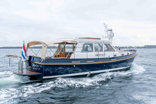 Linssen Grand Sturdy 430 Sedan image