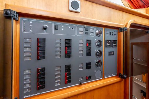 Linssen Grand Sturdy 430 Sedan image