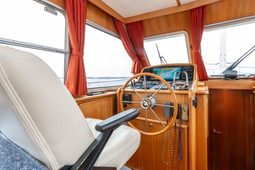 Linssen Grand Sturdy 430 Sedan image