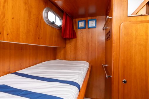 Linssen Grand Sturdy 430 Sedan image