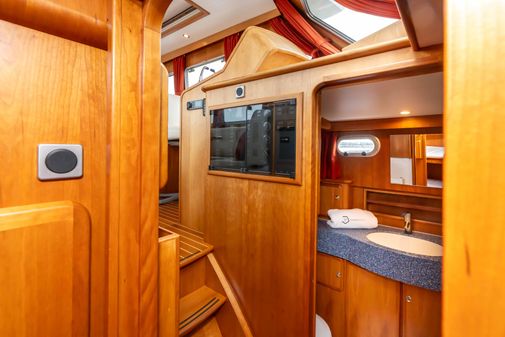 Linssen Grand Sturdy 430 Sedan image