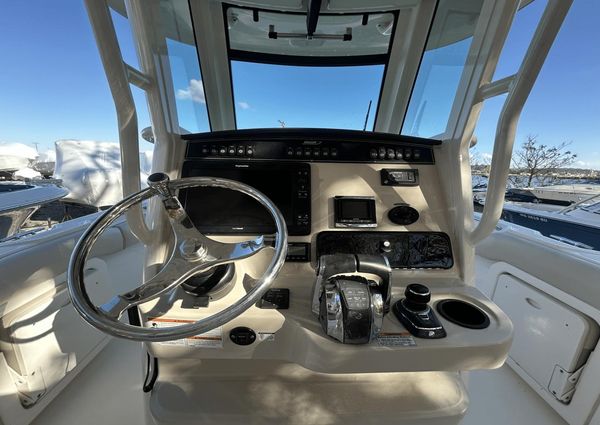 Boston Whaler 280 Outrage image