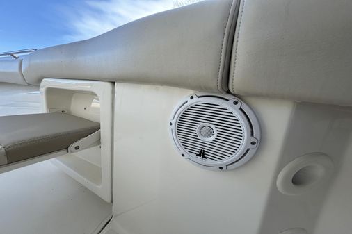 Boston Whaler 280 Outrage image