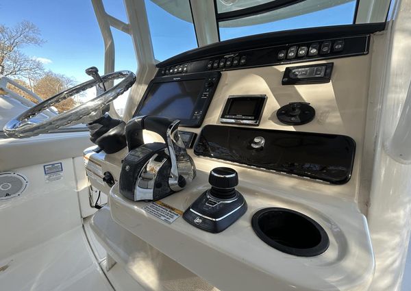 Boston Whaler 280 Outrage image